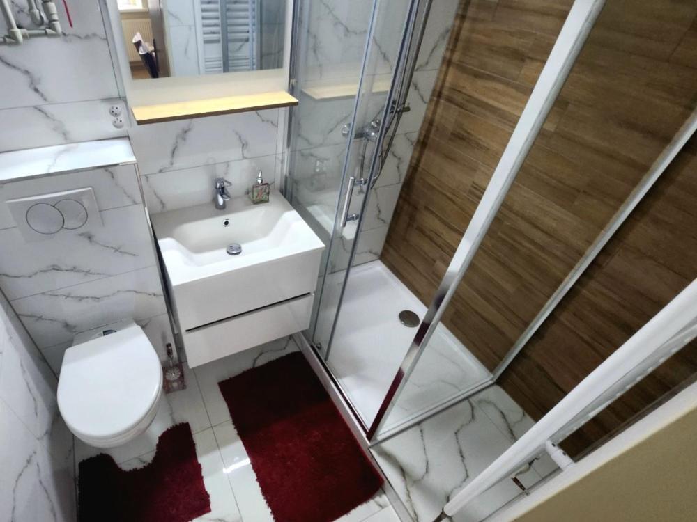 Apartmany Liska Mladé Buky Zewnętrze zdjęcie