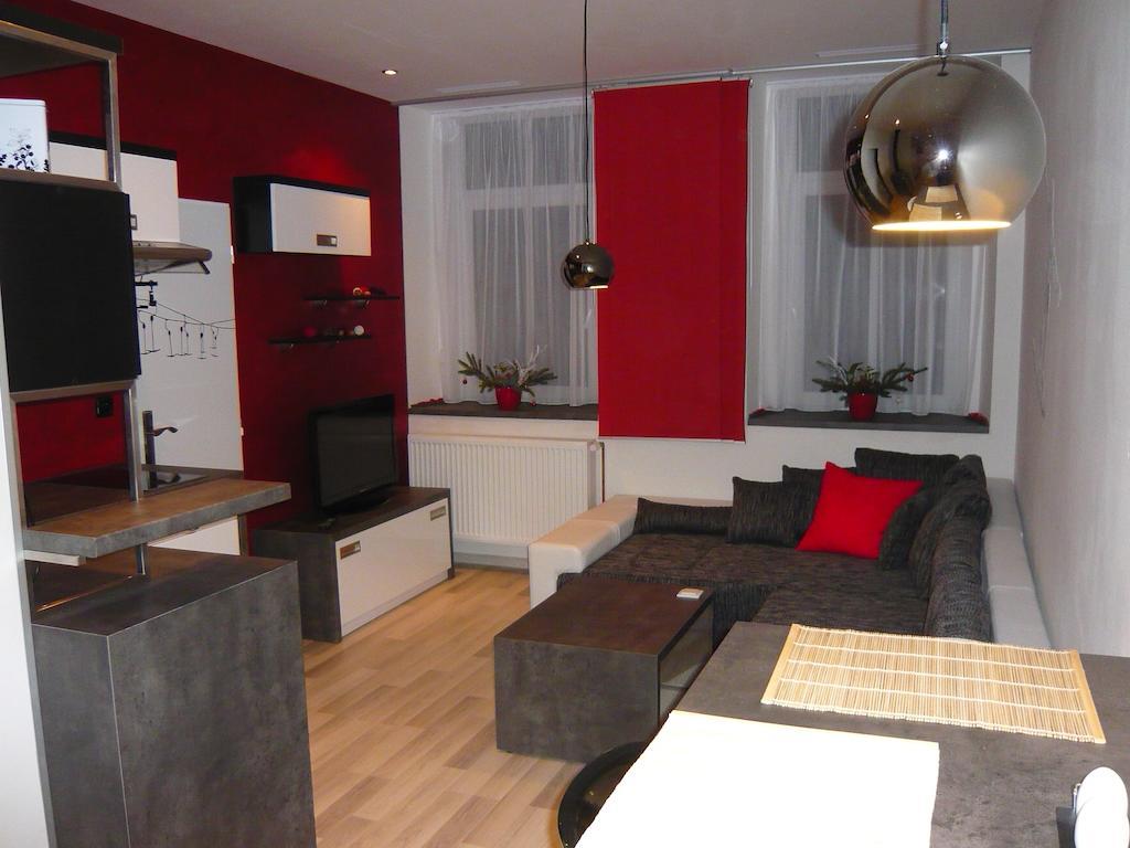 Apartmany Liska Mladé Buky Pokój zdjęcie