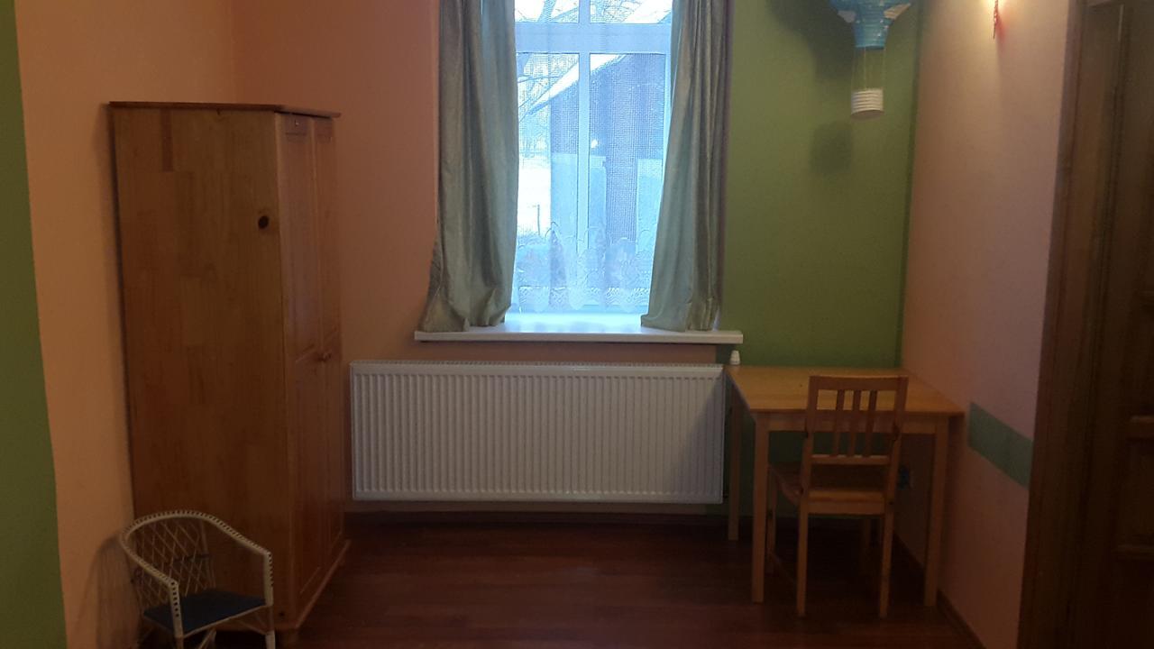 Apartmany Liska Mladé Buky Zewnętrze zdjęcie